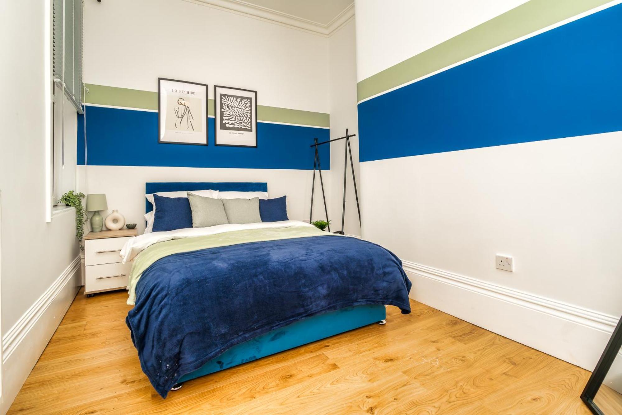 Cosy Retreat - Charming 2-Bed Apartment Greenock Extérieur photo